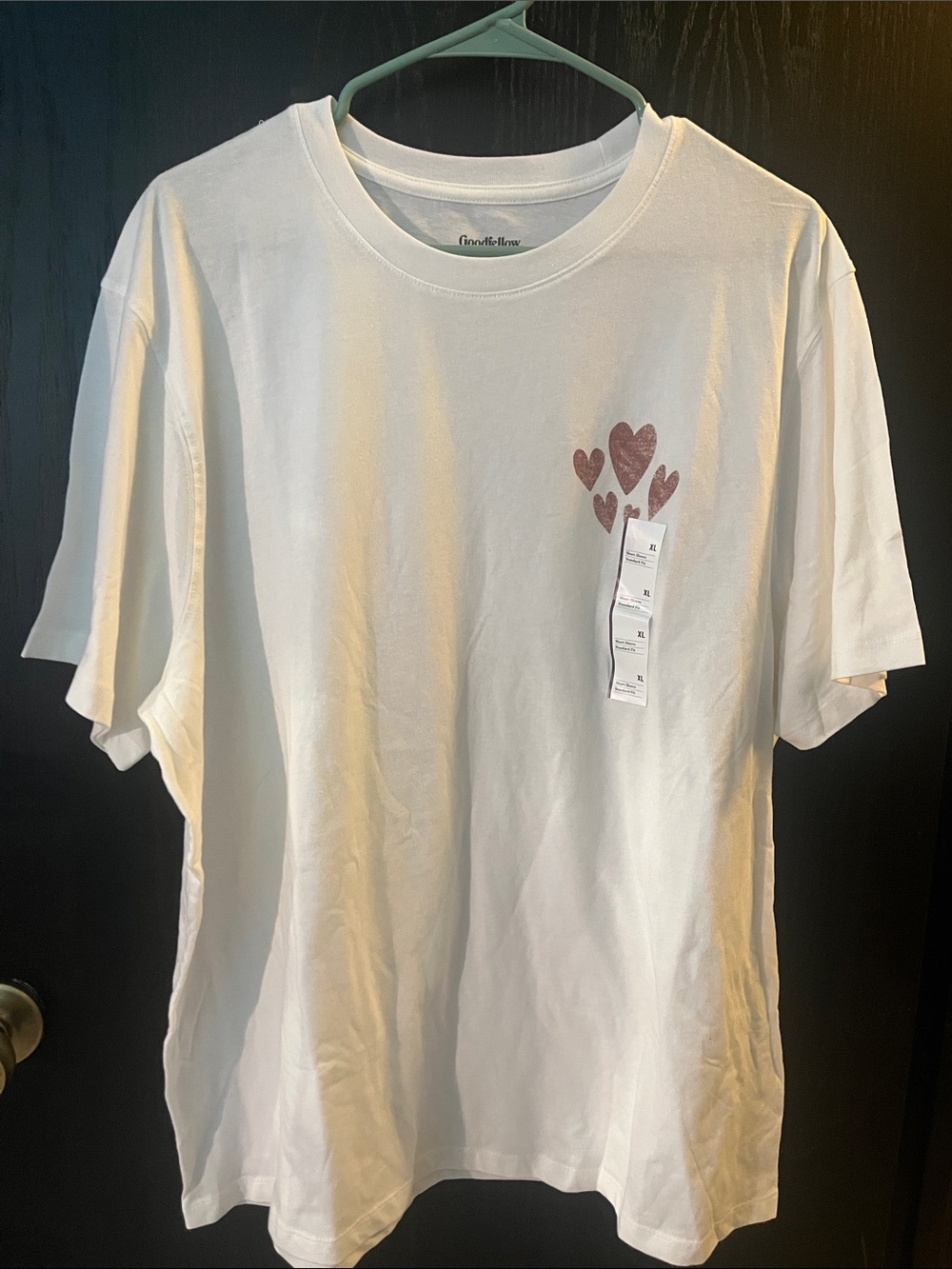 White Short-Sleeve Crewneck Tee with Pink Heart Graphic